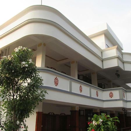 Seawin Beach Resort Varkala Luaran gambar