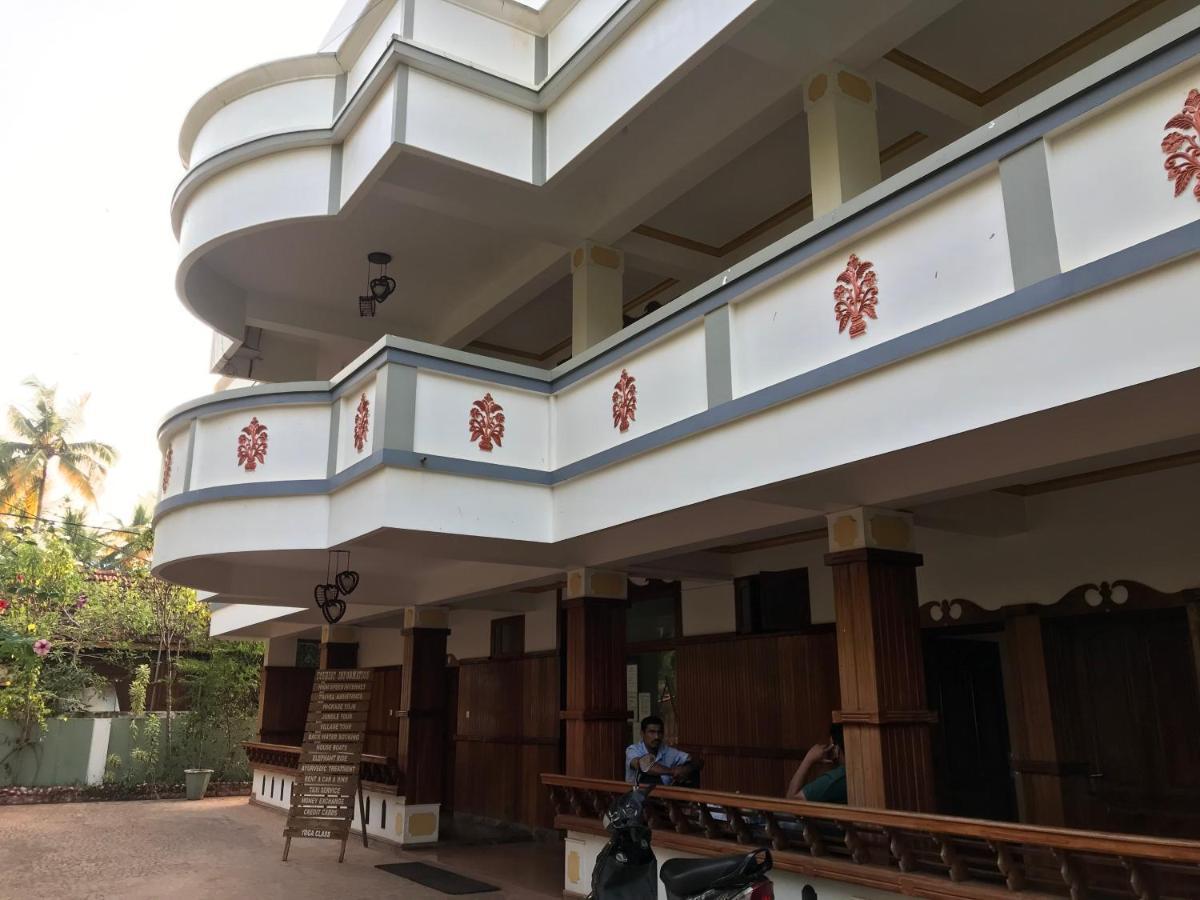 Seawin Beach Resort Varkala Luaran gambar