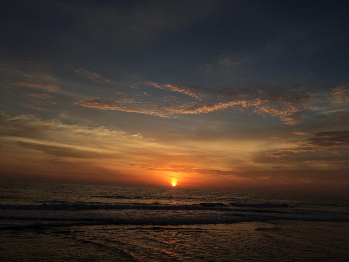 Seawin Beach Resort Varkala Luaran gambar