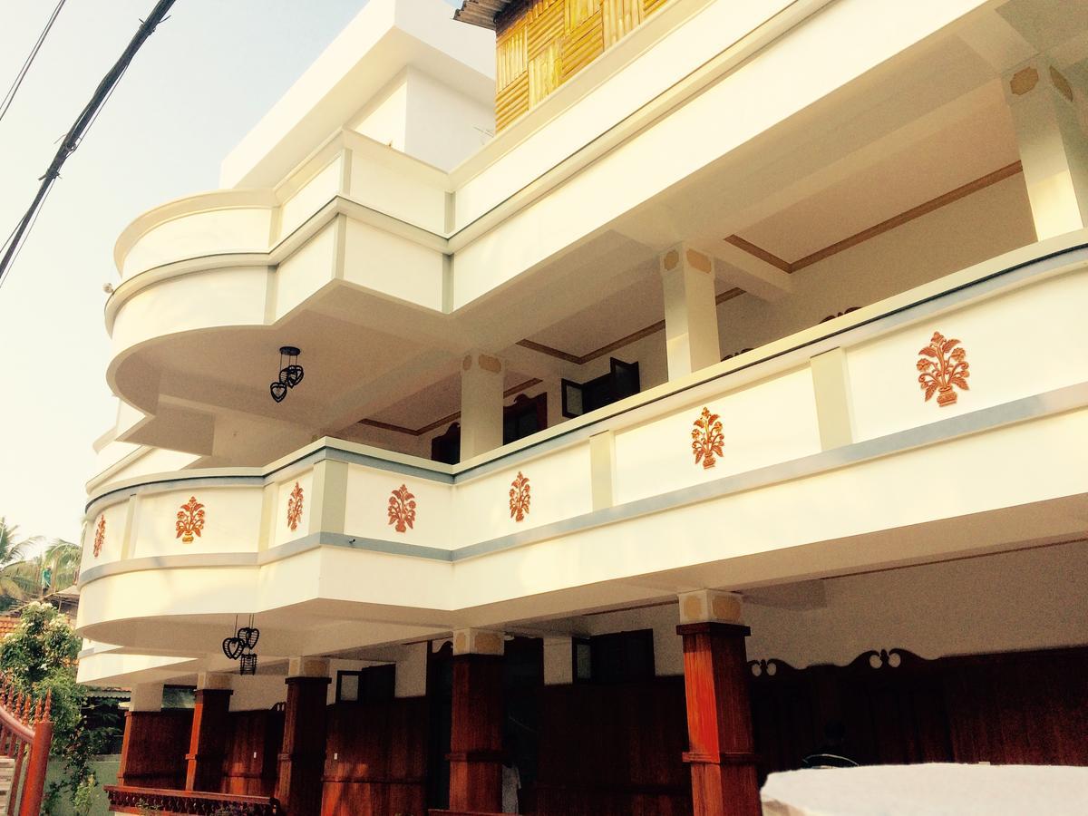 Seawin Beach Resort Varkala Luaran gambar